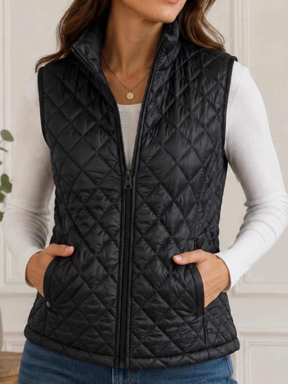 Vintage IZOD Black Diamond Quilted Puffer Vest Full Zip Mock Neck Pockets Medium